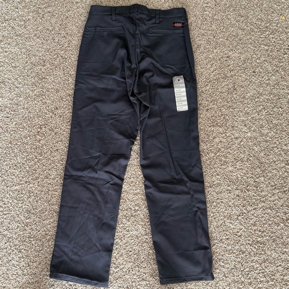 NEW 3 Pair of Bulwark Flame Resistant Mens Pants 32x34 Gray Cat2 2112FR Workwear - Picture 4 of 11